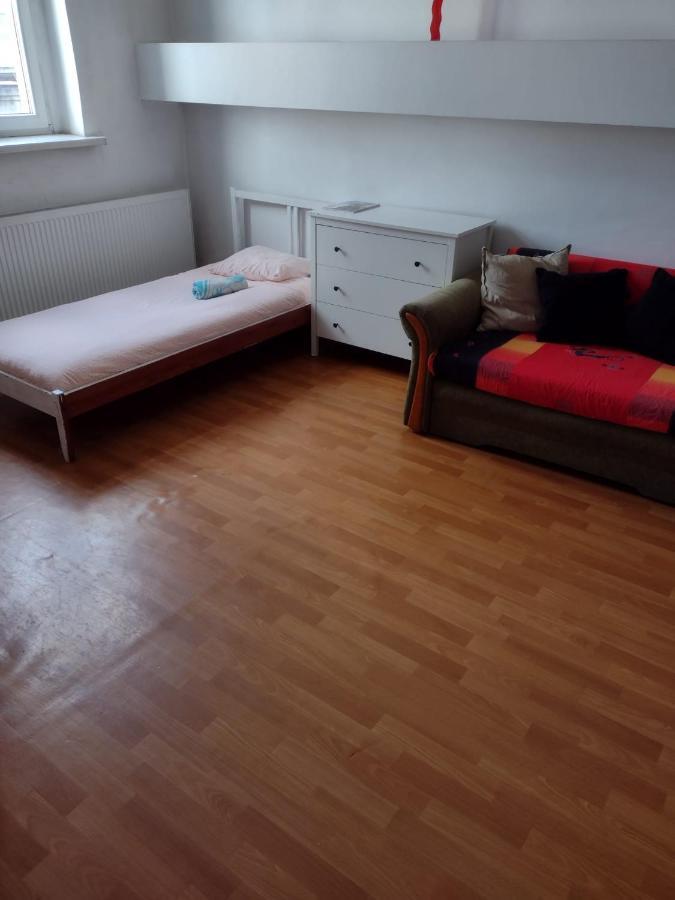 كاتوفيتسه Cozy & Fun Rooms Wojewodzka, Chopina, Damrota المظهر الخارجي الصورة